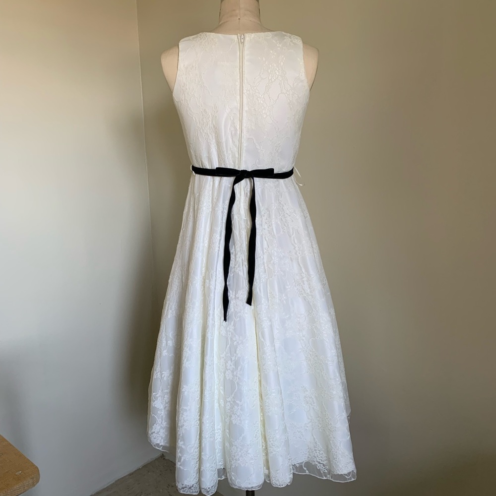 PETITE ADELE GIRLS DRESS - Picture 3 of 10
